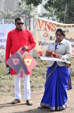 VNS Group of Institutions, Faculty of Pharmacy Bhopal Kites Festival photo 2